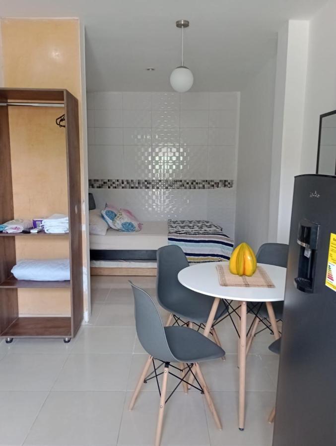 Apartahotel Eden Coveñas エクステリア 写真